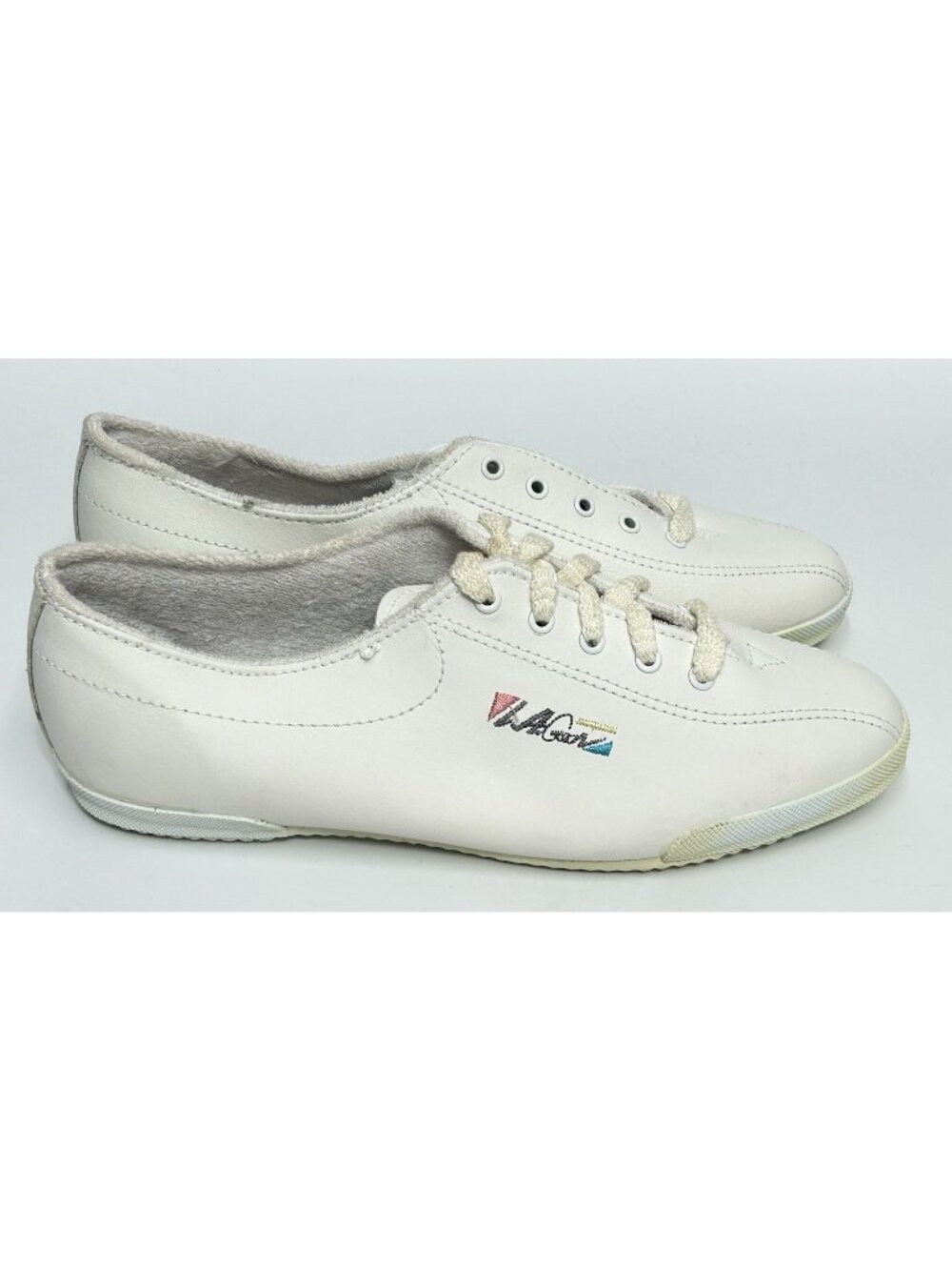 Vtg Original LA Gear Shoes Womens 7.5 White Leather Aerobic Exercise 1991